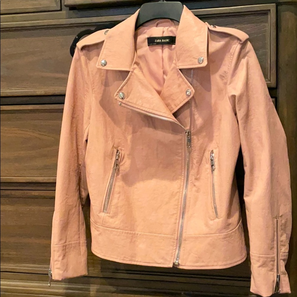 BLUSH COLOR ZARA FAUX LEATHER JACKET SMALL